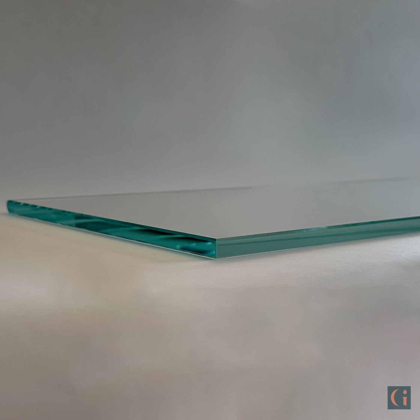 Ultra Clear Rectangle Shelf Crystal Edge